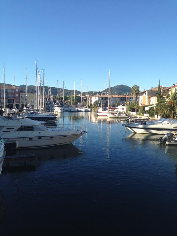 Apartment Port Grimaud Exteriör bild